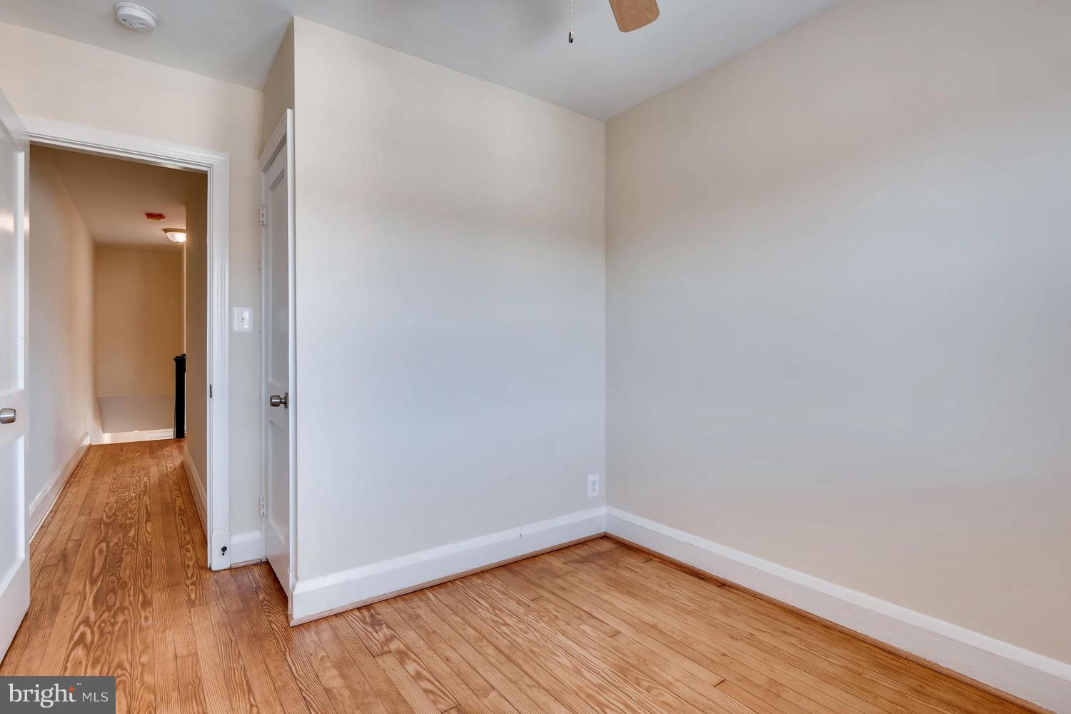 3802 Woodridge Road Baltimore, MD 21229 - Photo 22 of 24 Gallery Image 22
