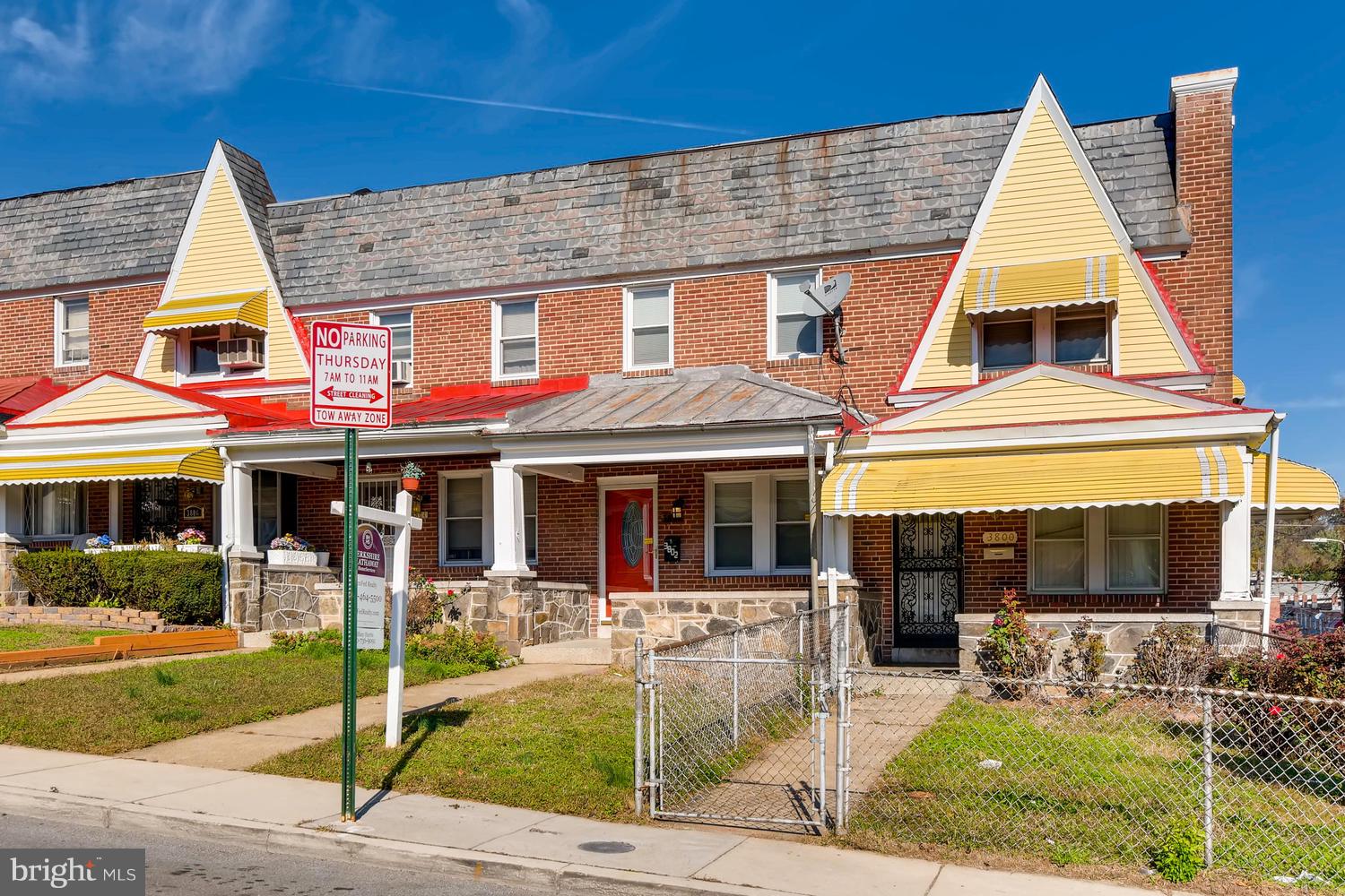 3802 Woodridge Road Baltimore, MD 21229 - Photo 4 of 24 Gallery Image 4