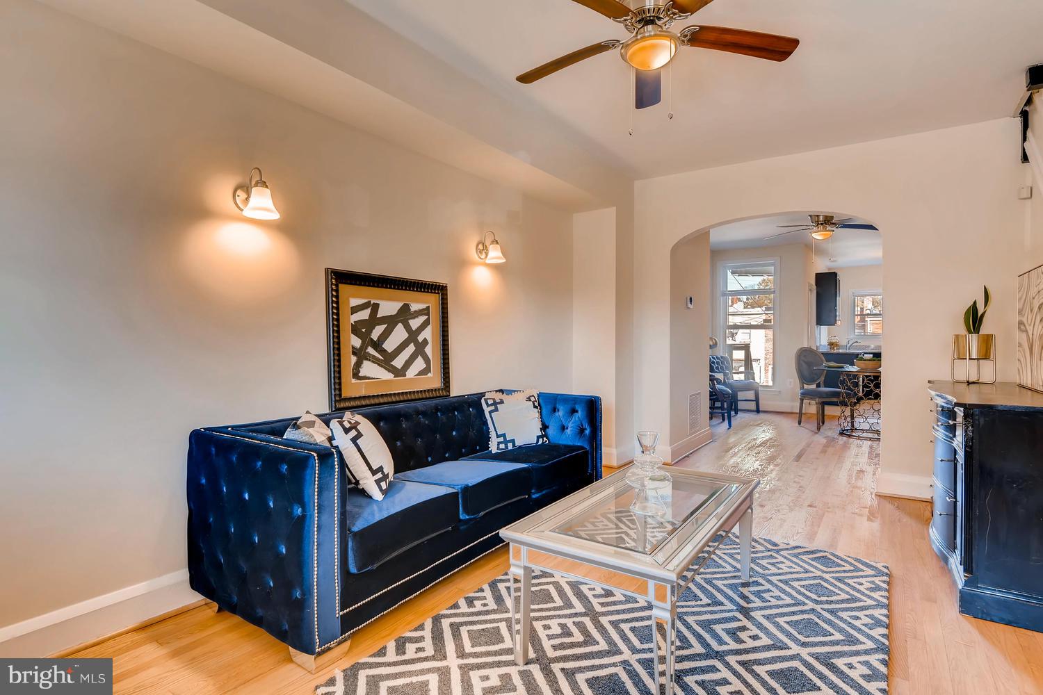 3802 Woodridge Road Baltimore, MD 21229 - Photo 7 of 24 Gallery Image 7