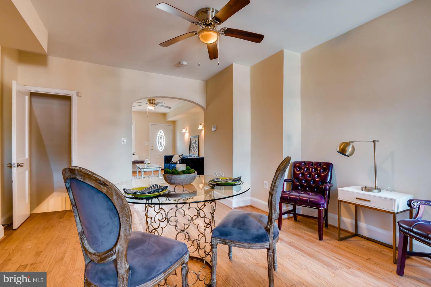 3802 Woodridge Road Baltimore, MD 21229 - Photo 10 of 24 Gallery Image 10