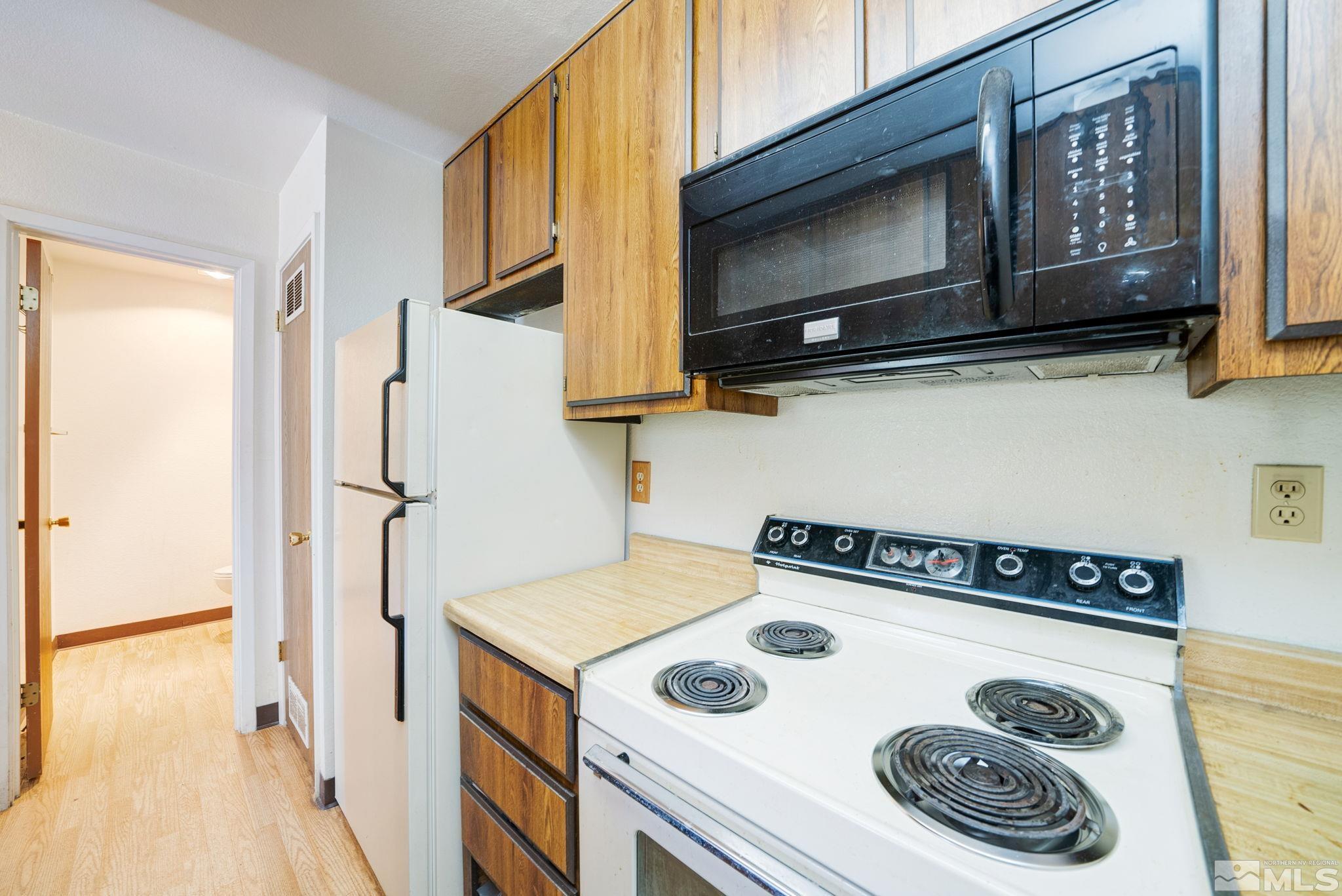 4753 Reggie Road Reno, NV 89502 - Photo 17 of 26 Photo 17