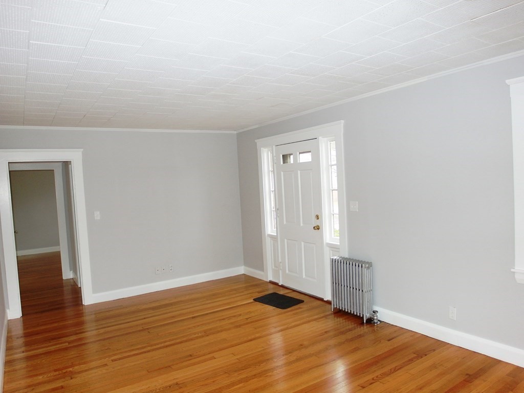 2 Alfred Road Ashland, MA 01721 - Photo 4 of 29 Gallery Image 4