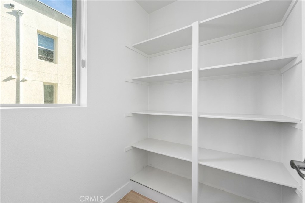 169 Steely Irvine, CA 92614 - Photo 7 of 31 Walk-in pantry