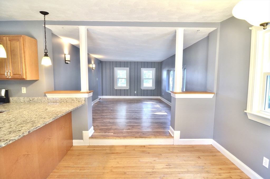 20 Poplar Terrace North Reading, MA 01864 - Photo 5 of 12