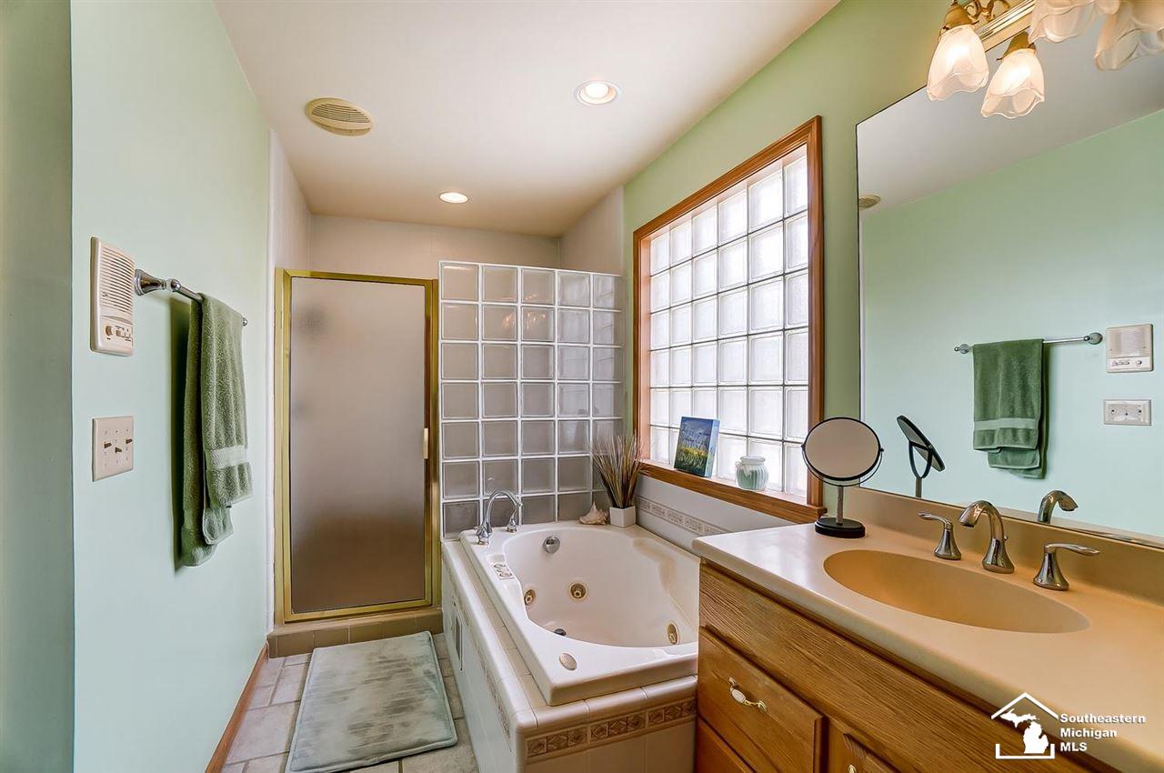 1236 Hubbard Road Monroe, MI 48161 - Photo 31 of 66