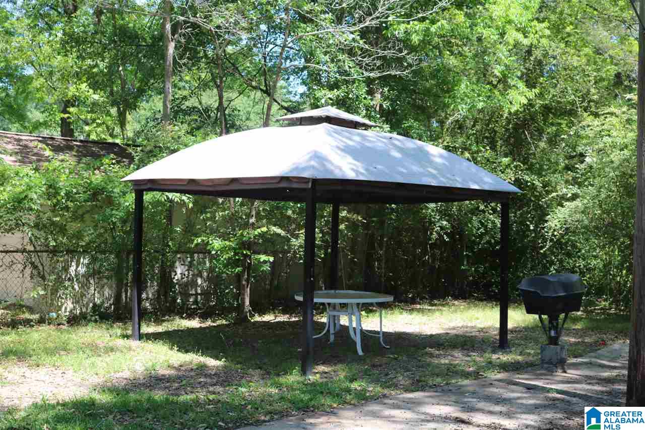 403 Wickstead Road Bessemer, AL 35023 - Photo 6 of 14