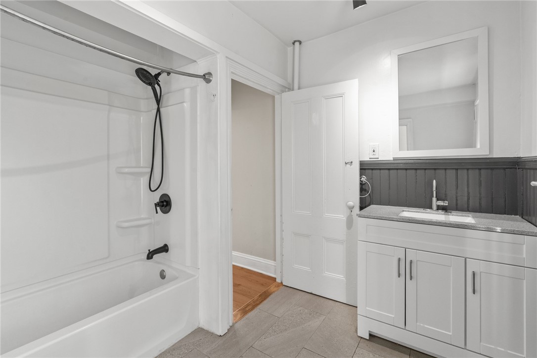 107 Spring Street Pawtucket, RI 02860 - Photo 26 of 41