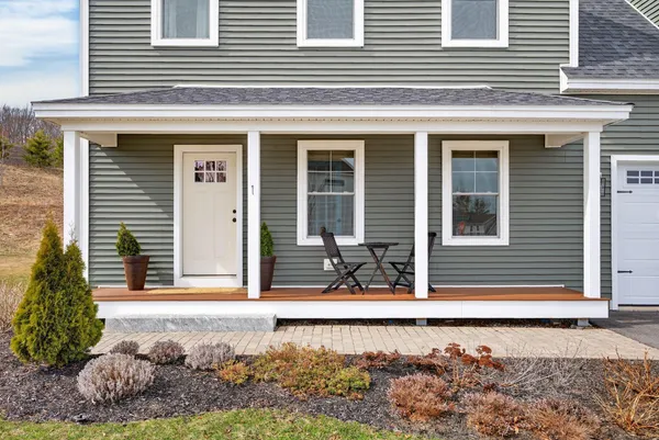 $899,000 | 1 Waxwing Lane, Unit 45, Falmouth, ME 04105