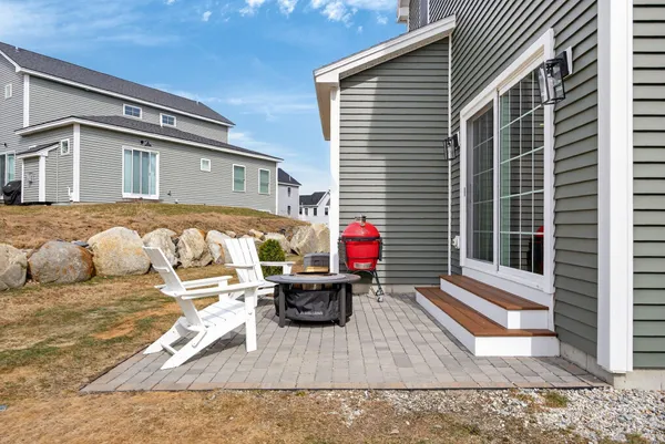 $899,000 | 1 Waxwing Lane, Unit 45, Falmouth, ME 04105