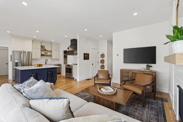 $899,000 | 1 Waxwing Lane, Unit 45, Falmouth, ME 04105