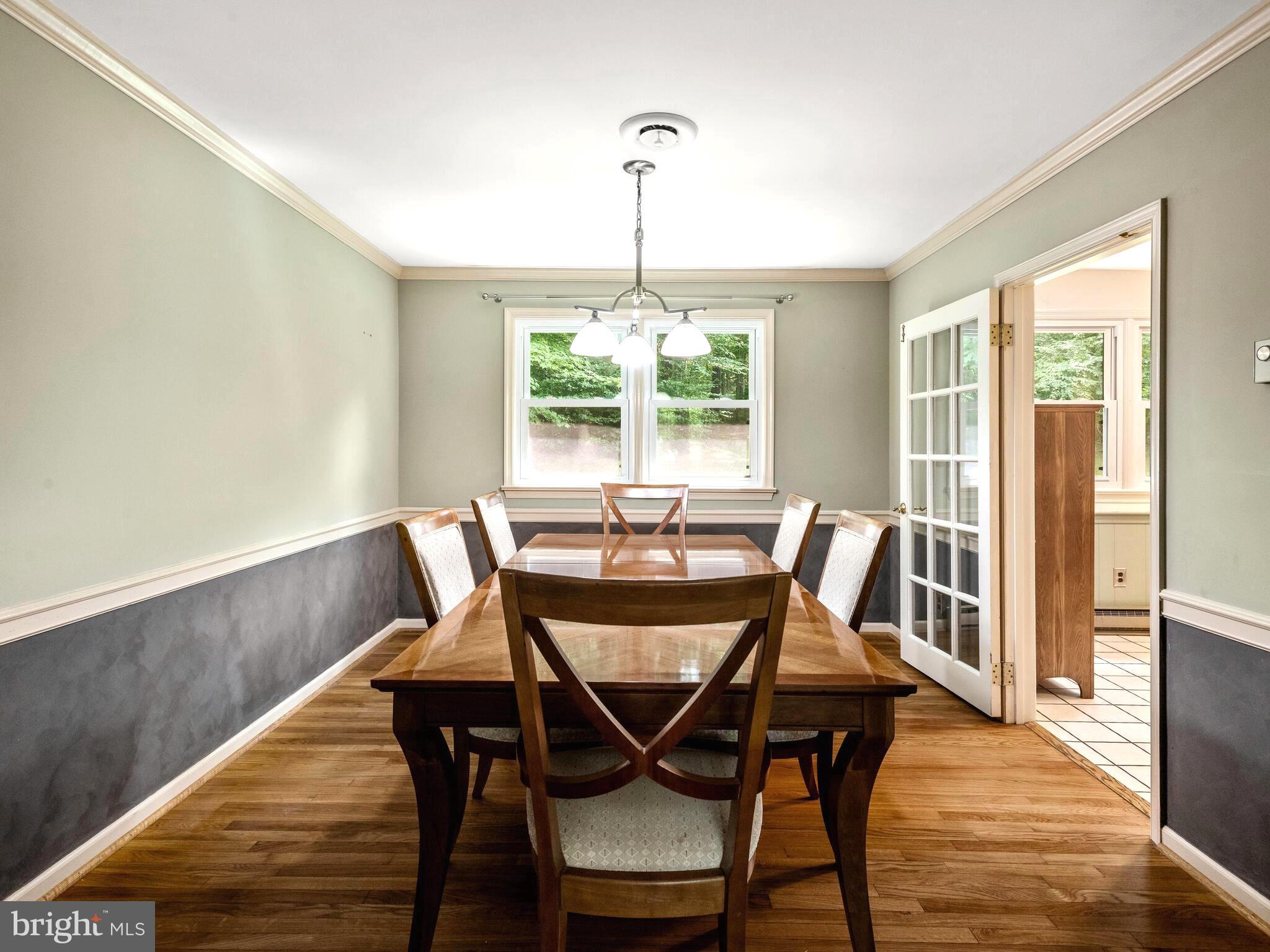 1502 Sheffield Lane Pottstown, PA 19465 - Photo 11 of 46 Dining Room