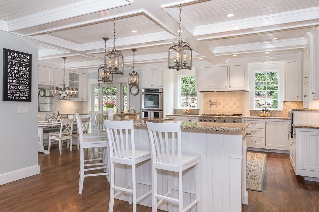 28 Sheridan Road Wellesley, MA 02481 - Photo 11 of 37