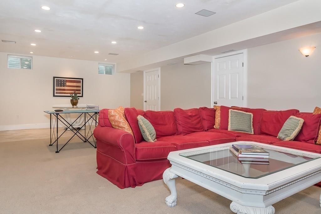 28 Sheridan Road Wellesley, MA 02481 - Photo 32 of 37