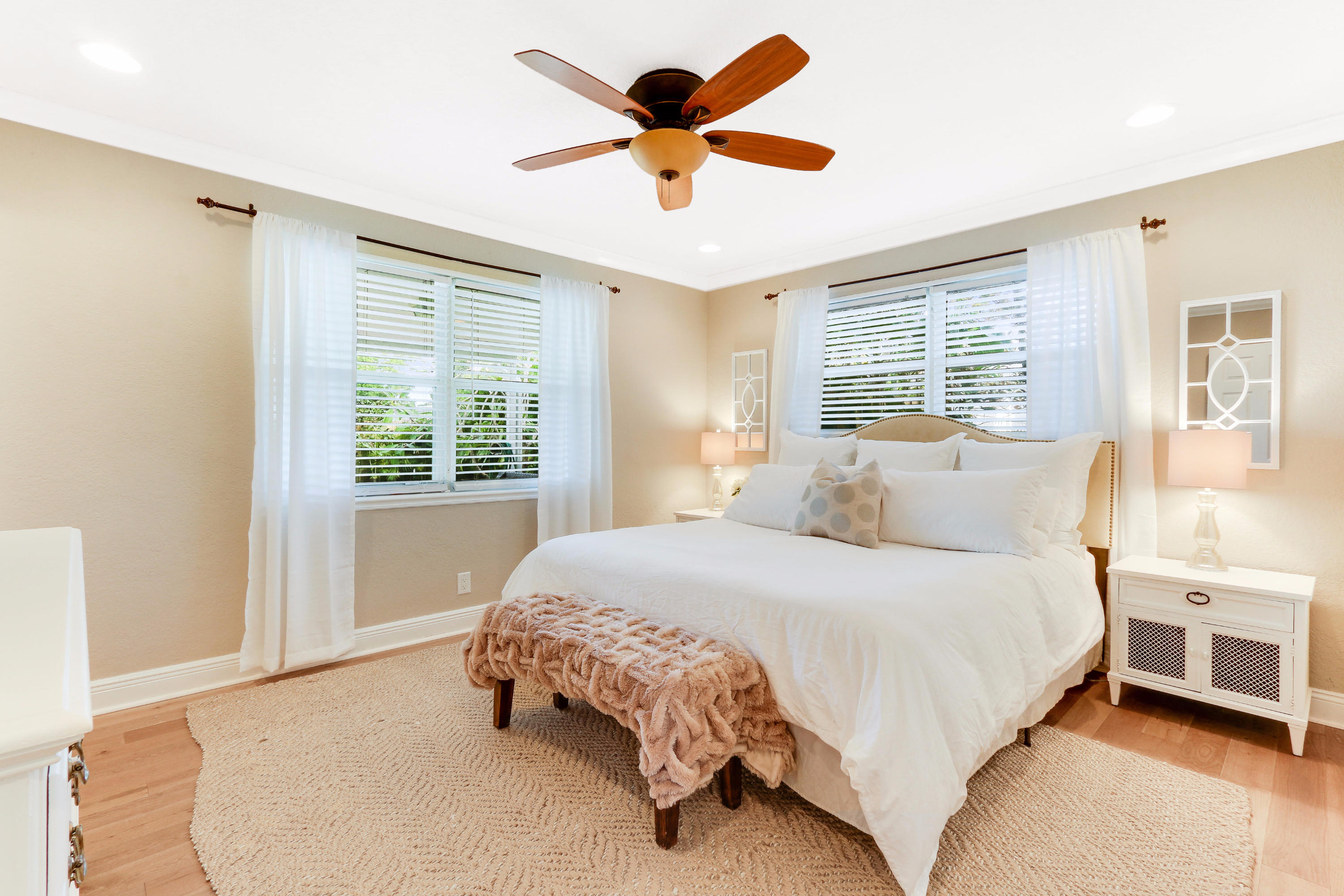 421 Gulf Road North Palm Beach, FL 33408 - Photo 10 of 22 421 Gulf Rd North Palm Beach-print-014-1