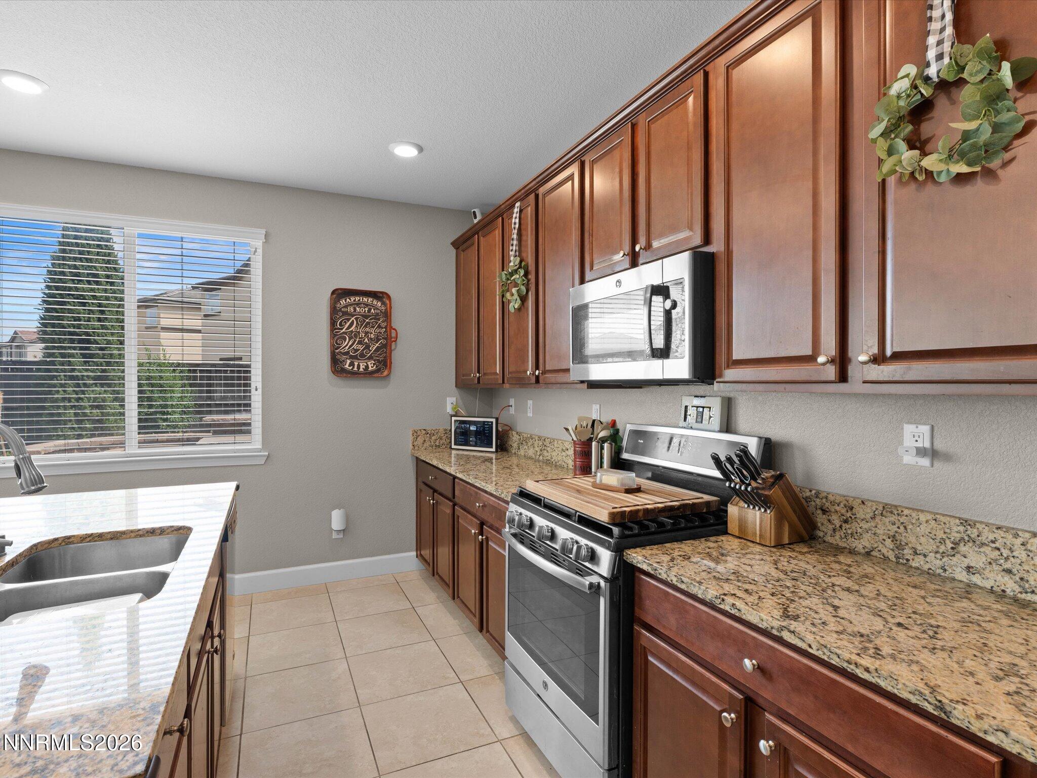 6980 Bannister Road Sparks, NV 89436 - Photo 12 of 56 14-6980 Bannister Rd-113