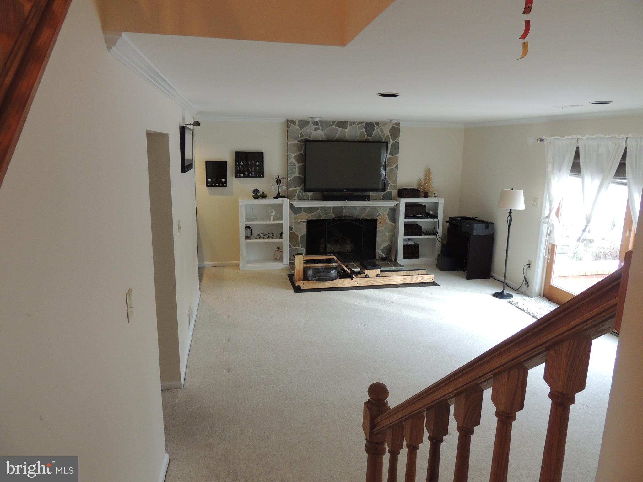 9001 Streamview Lane Vienna, VA 22182 - Photo 29 of 40