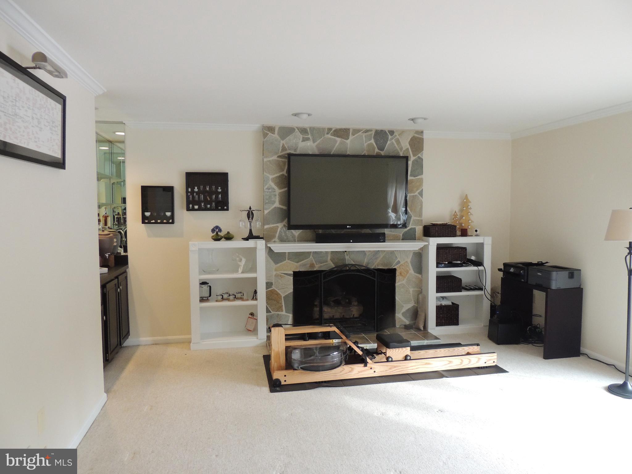 9001 Streamview Lane Vienna, VA 22182 - Photo 30 of 40