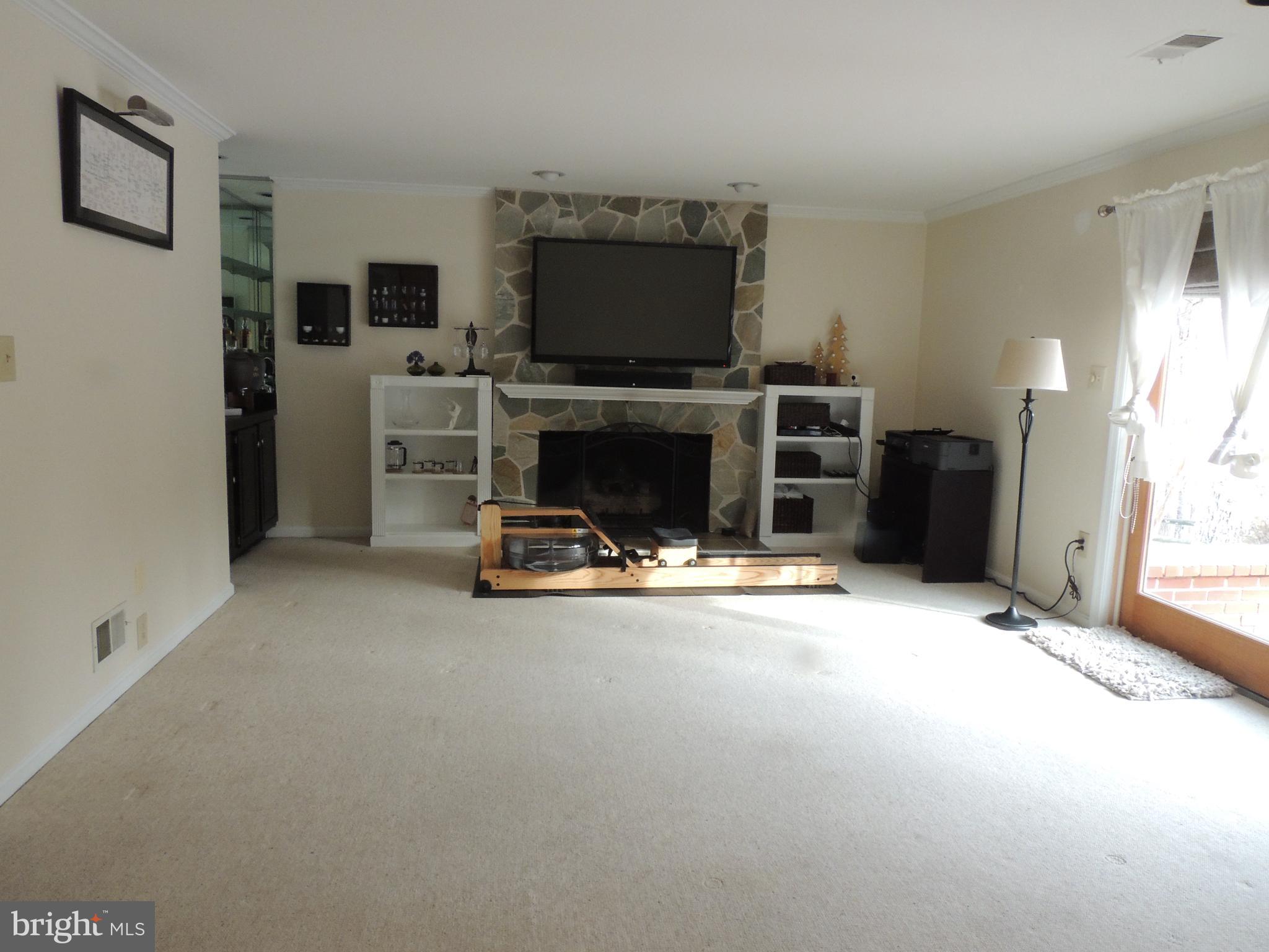 9001 Streamview Lane Vienna, VA 22182 - Photo 32 of 40