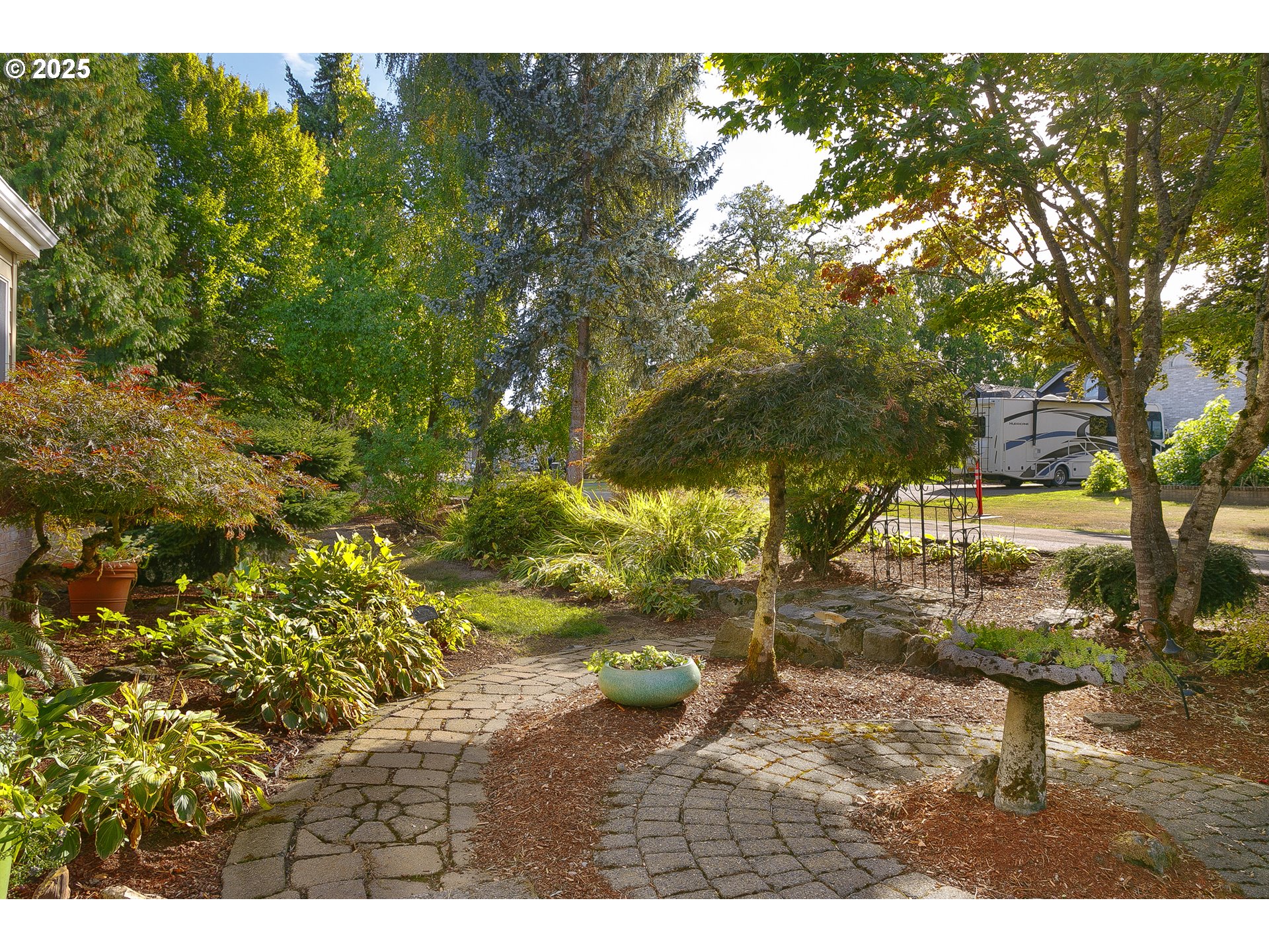 5400 Southeast Chase Road Gresham, OR 97080 - Photo 37 of 47 a view of outdoor space and yard