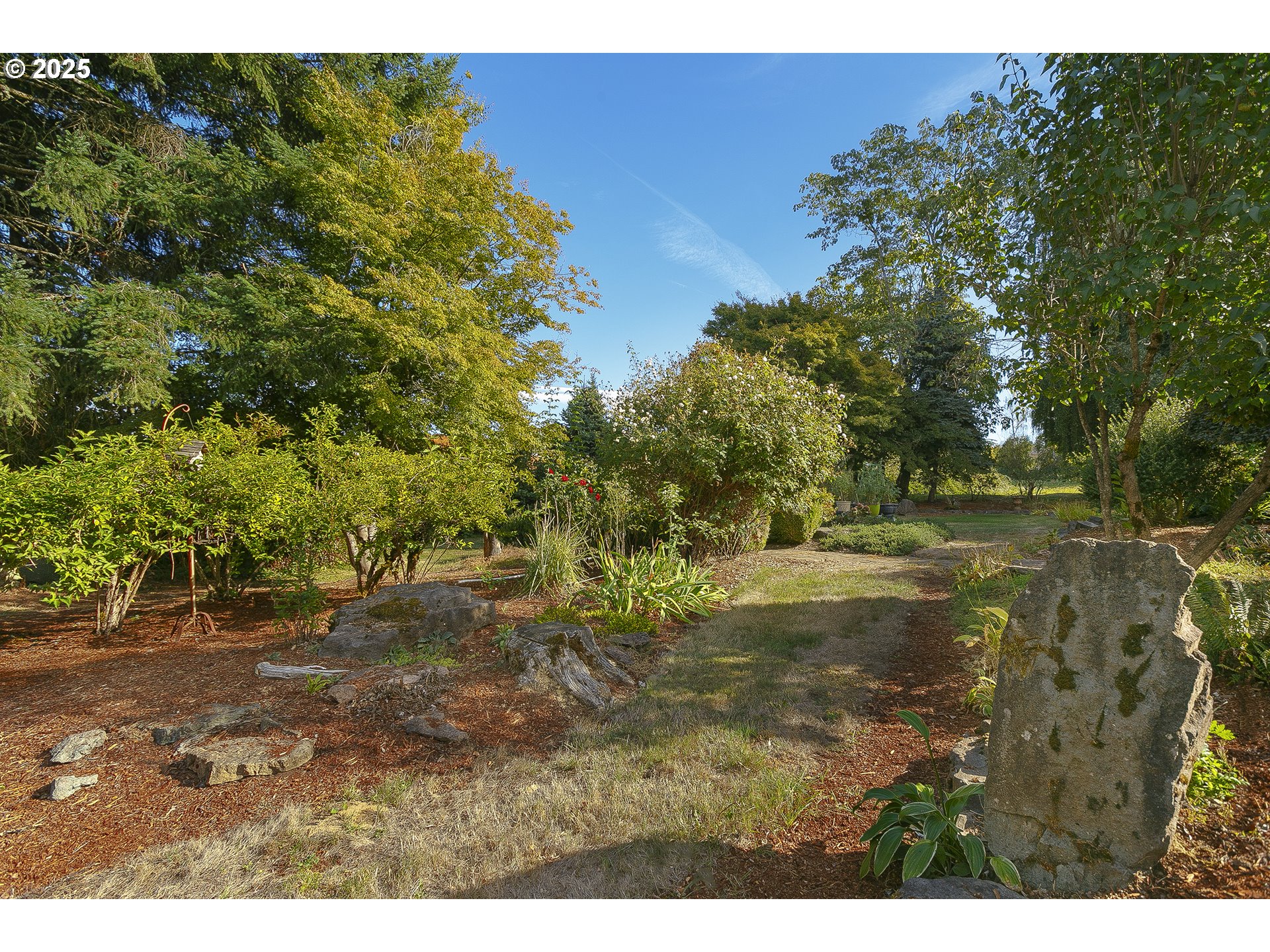 5400 Southeast Chase Road Gresham, OR 97080 - Photo 39 of 47 a view of outdoor space and yard