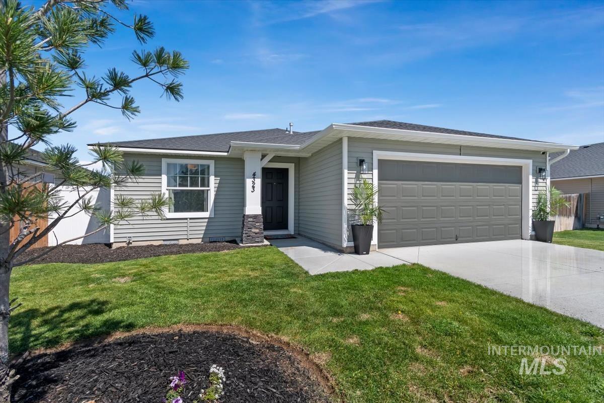 4323 Bainbridge Street Caldwell, ID 83607 - Photo 2 of 50