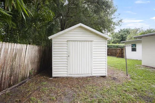 $270,000 | 1646 31st Avenue, Vero Beach, FL 32960