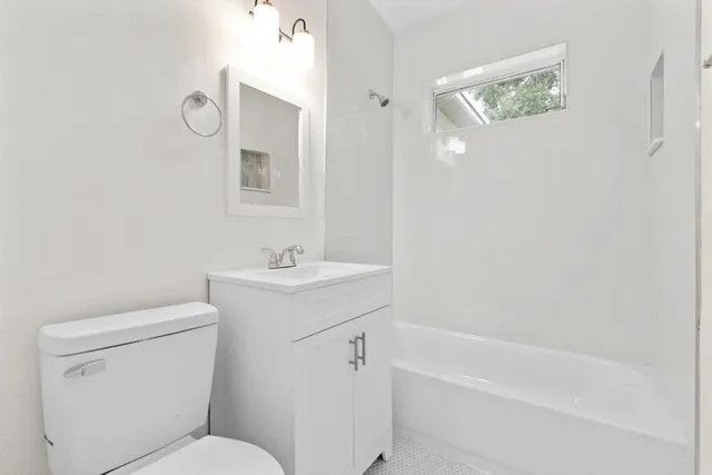 $270,000 | 1646 31st Avenue, Vero Beach, FL 32960