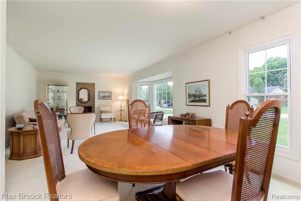 35772 Congress Road Farmington Hills, MI 48335 - Photo 7 of 25