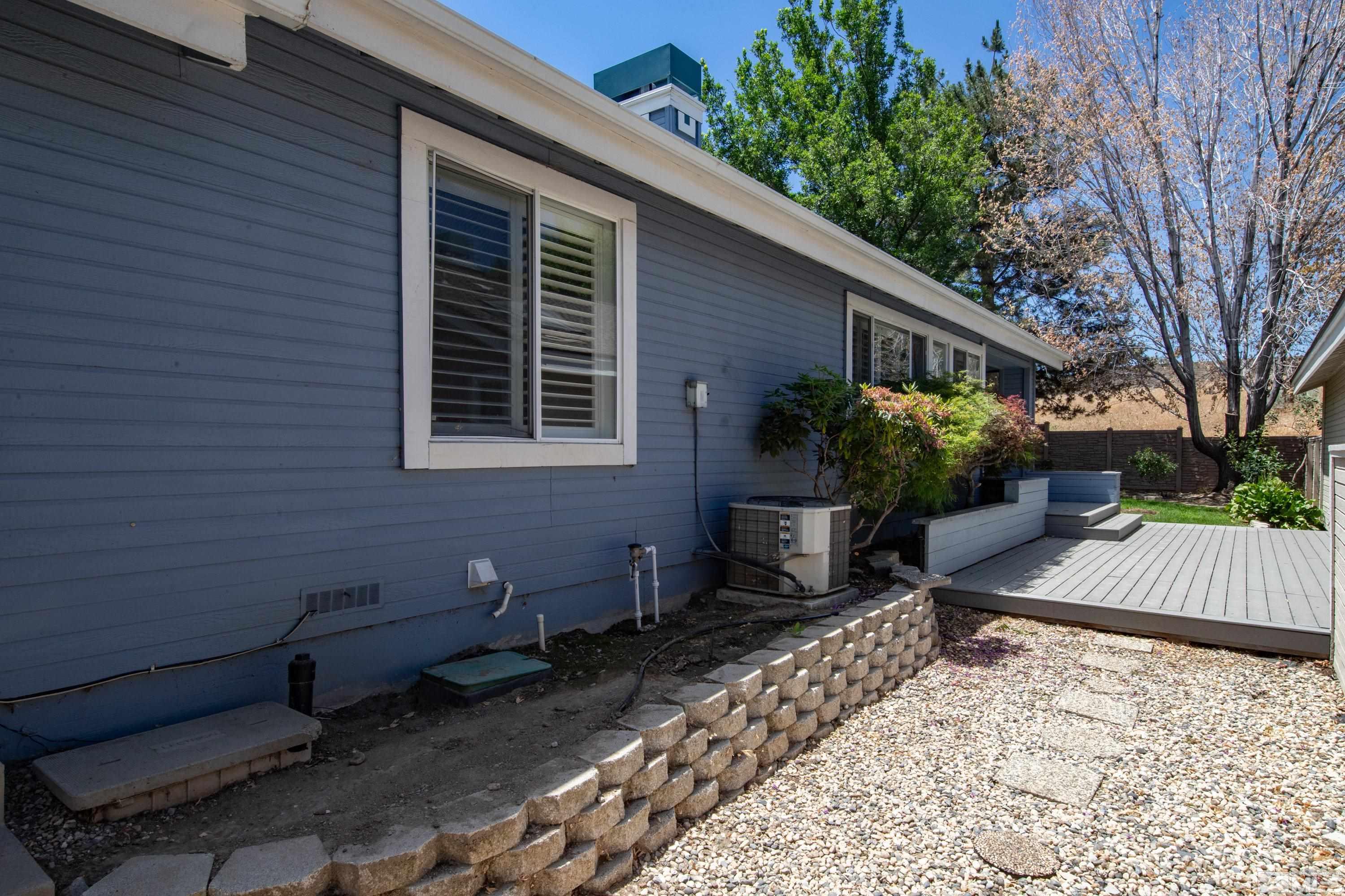 3336 Spring Creek Circle Reno, NV 89509 - Photo 32 of 36 a view of a backyard with sitting area
