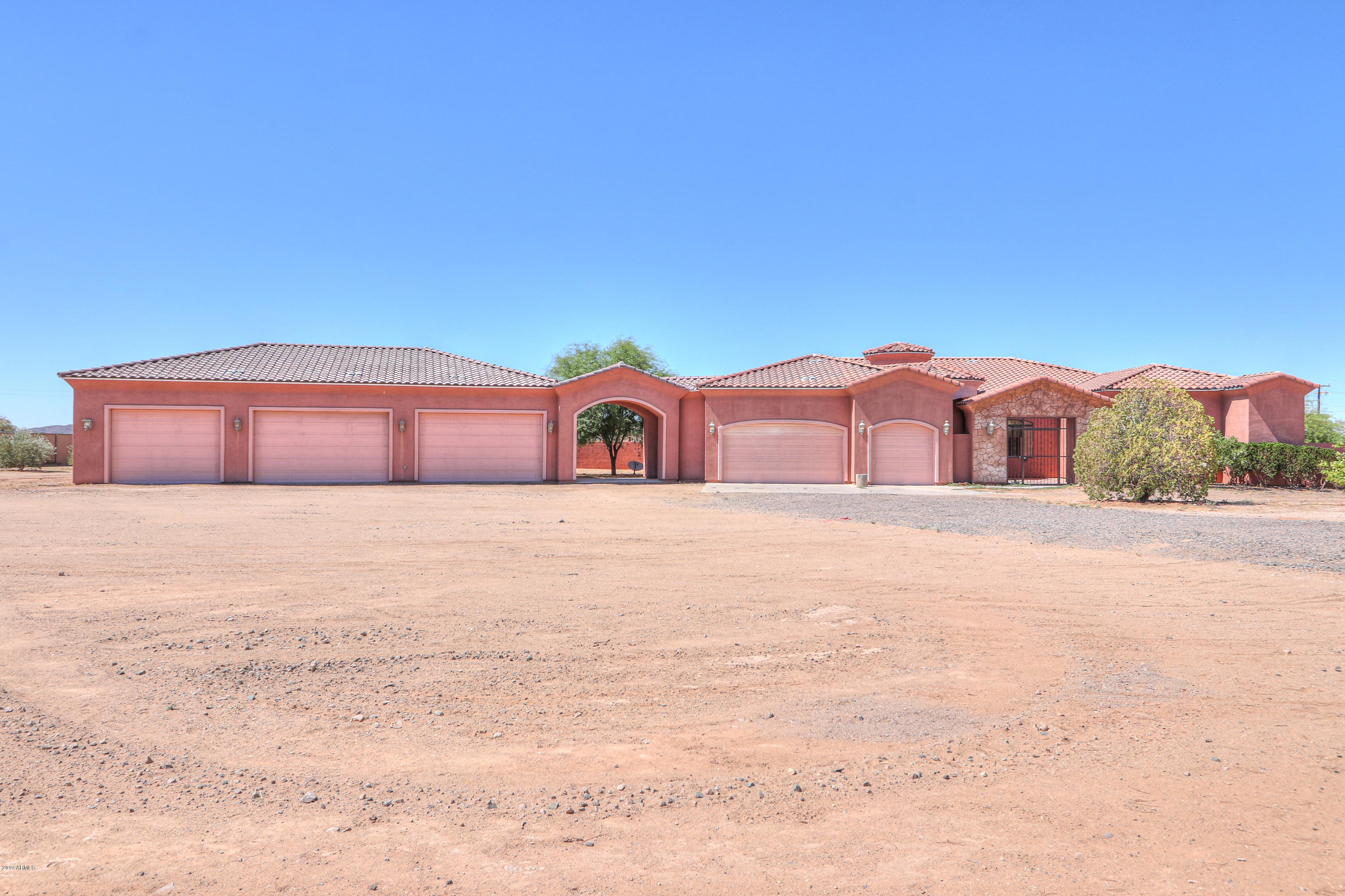 52854 West Barrel Road Maricopa, AZ 85139 - Photo 1 of 97 01