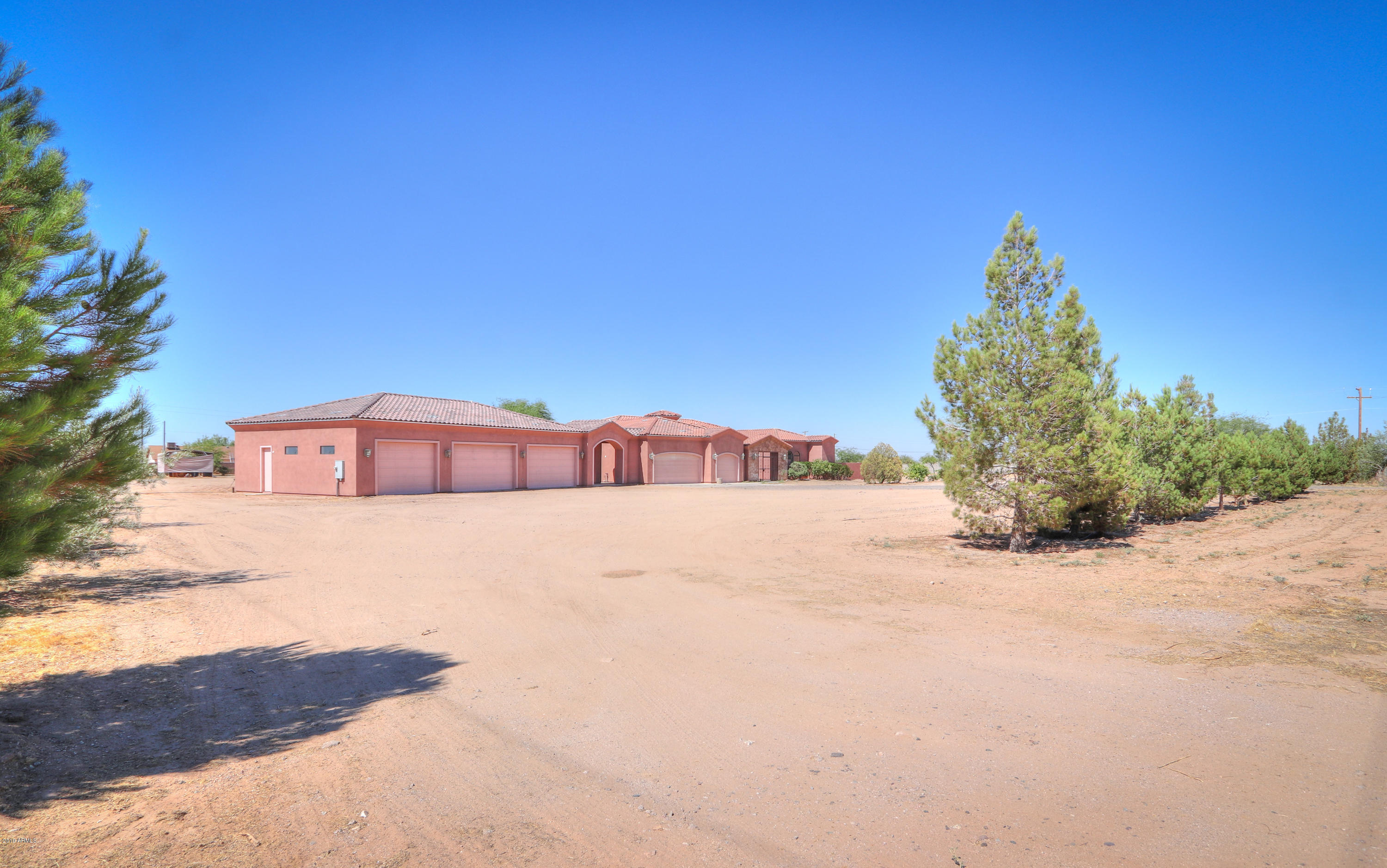 52854 West Barrel Road Maricopa, AZ 85139 - Photo 2 of 97 02