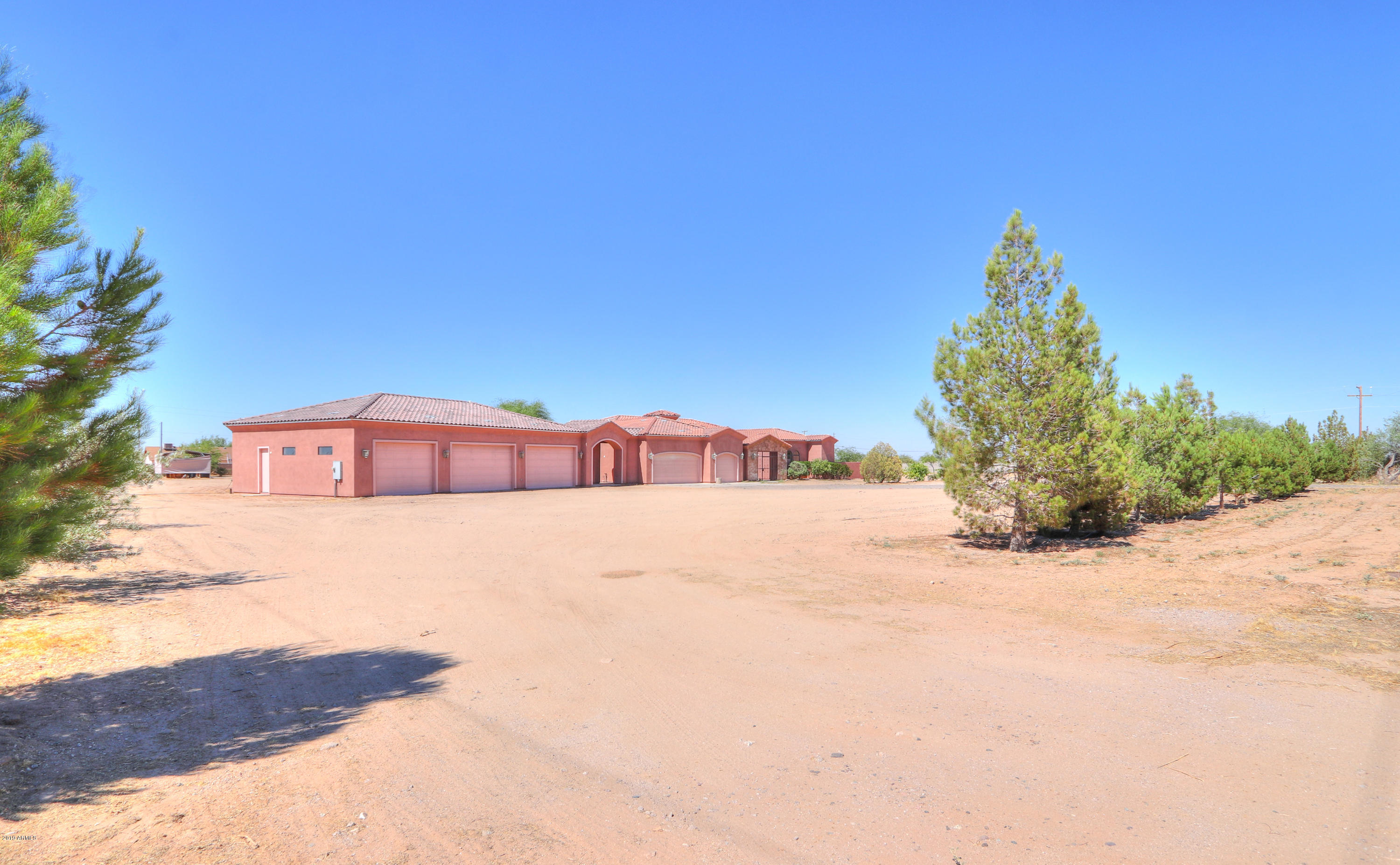 52854 West Barrel Road Maricopa, AZ 85139 - Photo 3 of 97 03