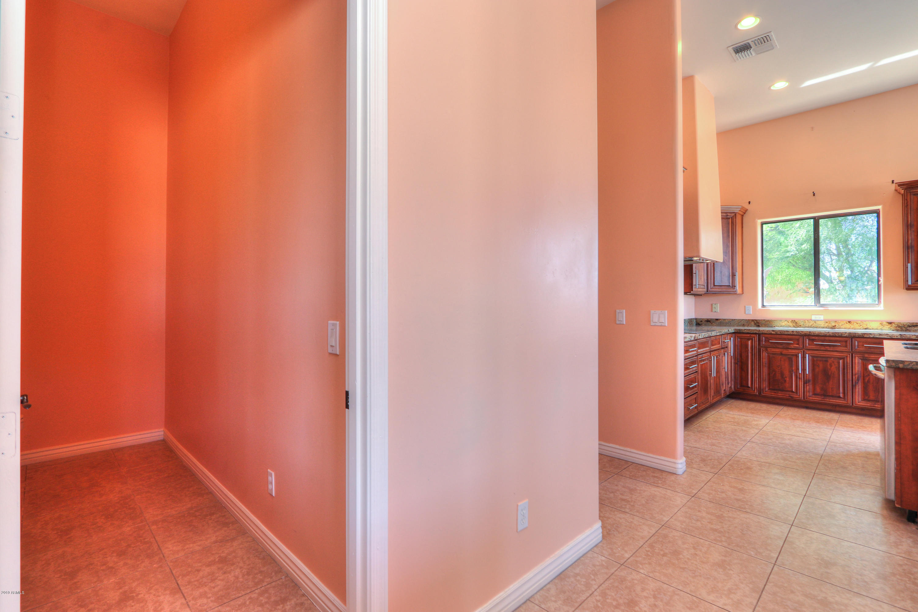 52854 West Barrel Road Maricopa, AZ 85139 - Photo 36 of 97 25