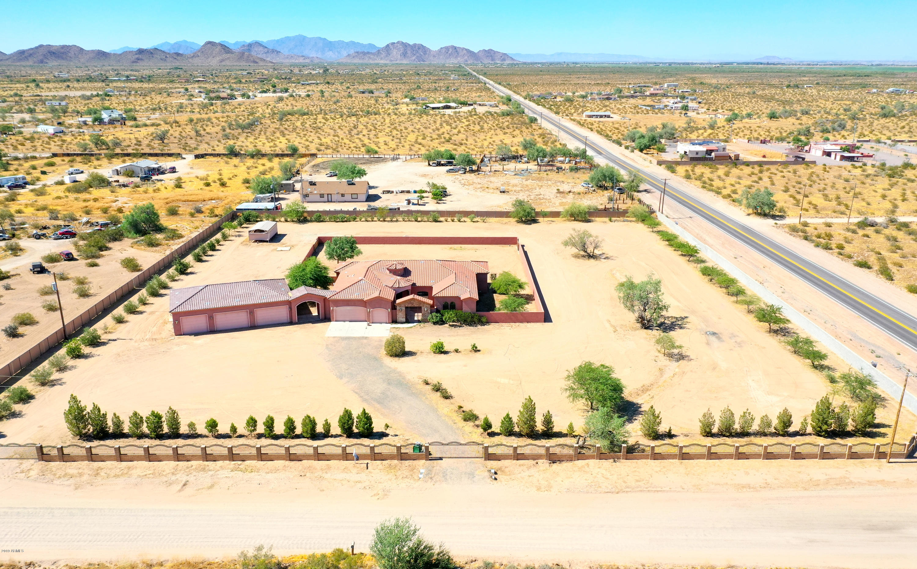 52854 West Barrel Road Maricopa, AZ 85139 - Photo 89 of 97 89