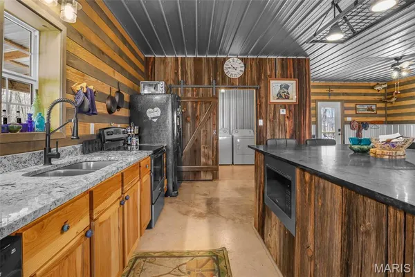 $349,900 | 35 Cozart Cove, Greenville, MO 63944