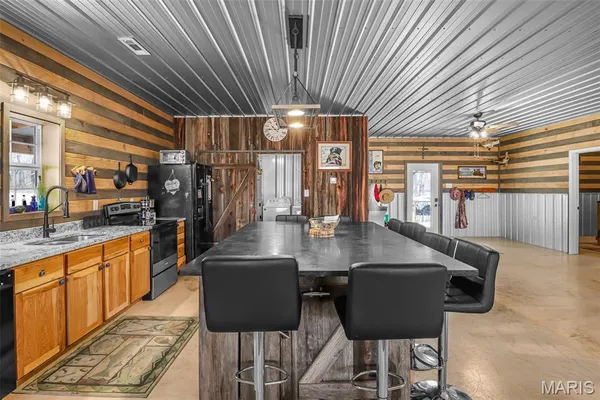 $349,900 | 35 Cozart Cove, Greenville, MO 63944