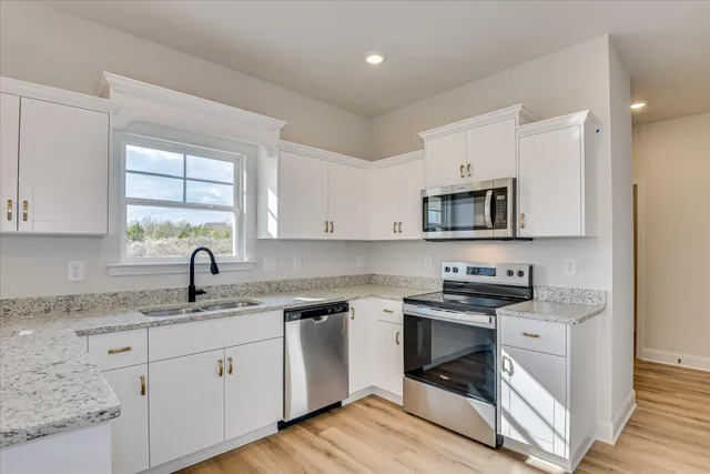 $295,900 | 3284 Tracker Lane, Warrenville, SC 29851