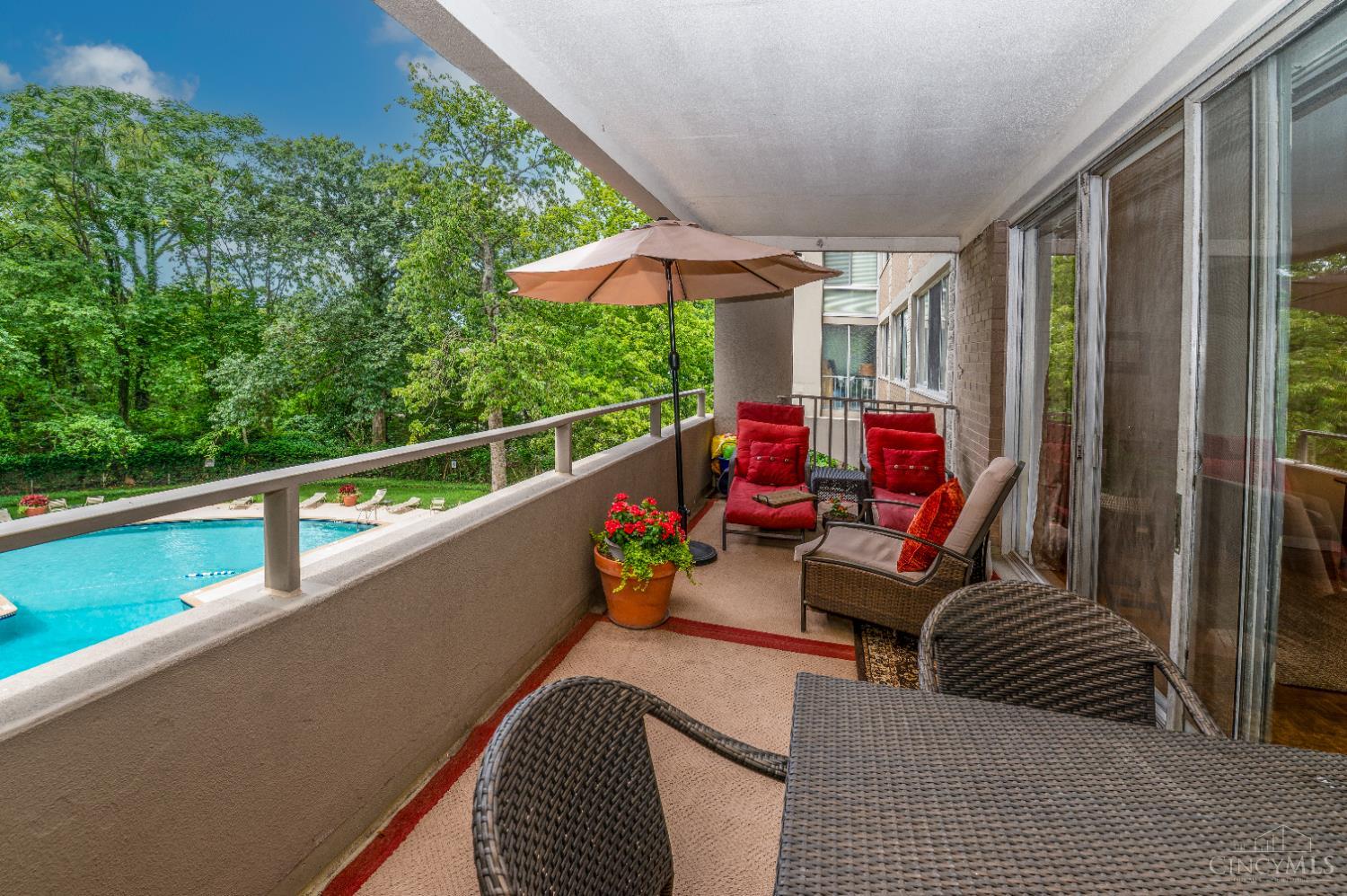 2324 Madison Road, Unit 209 Cincinnati, OH 45208 - Photo 12 of 36 Gallery Image 12