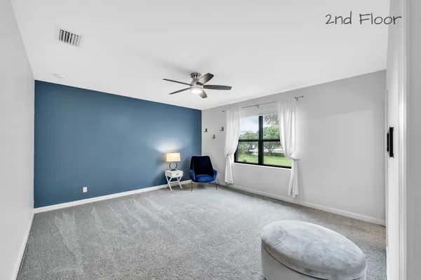 $2,700 | Undisclosed Address, Lake Worth, FL 33463