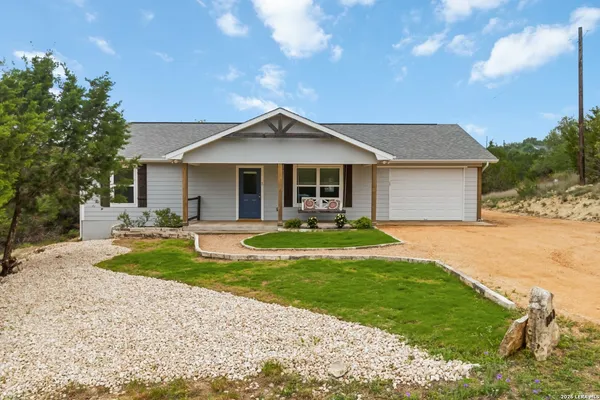 $368,900 | 1060 Poplar Court, Fischer, TX 78623