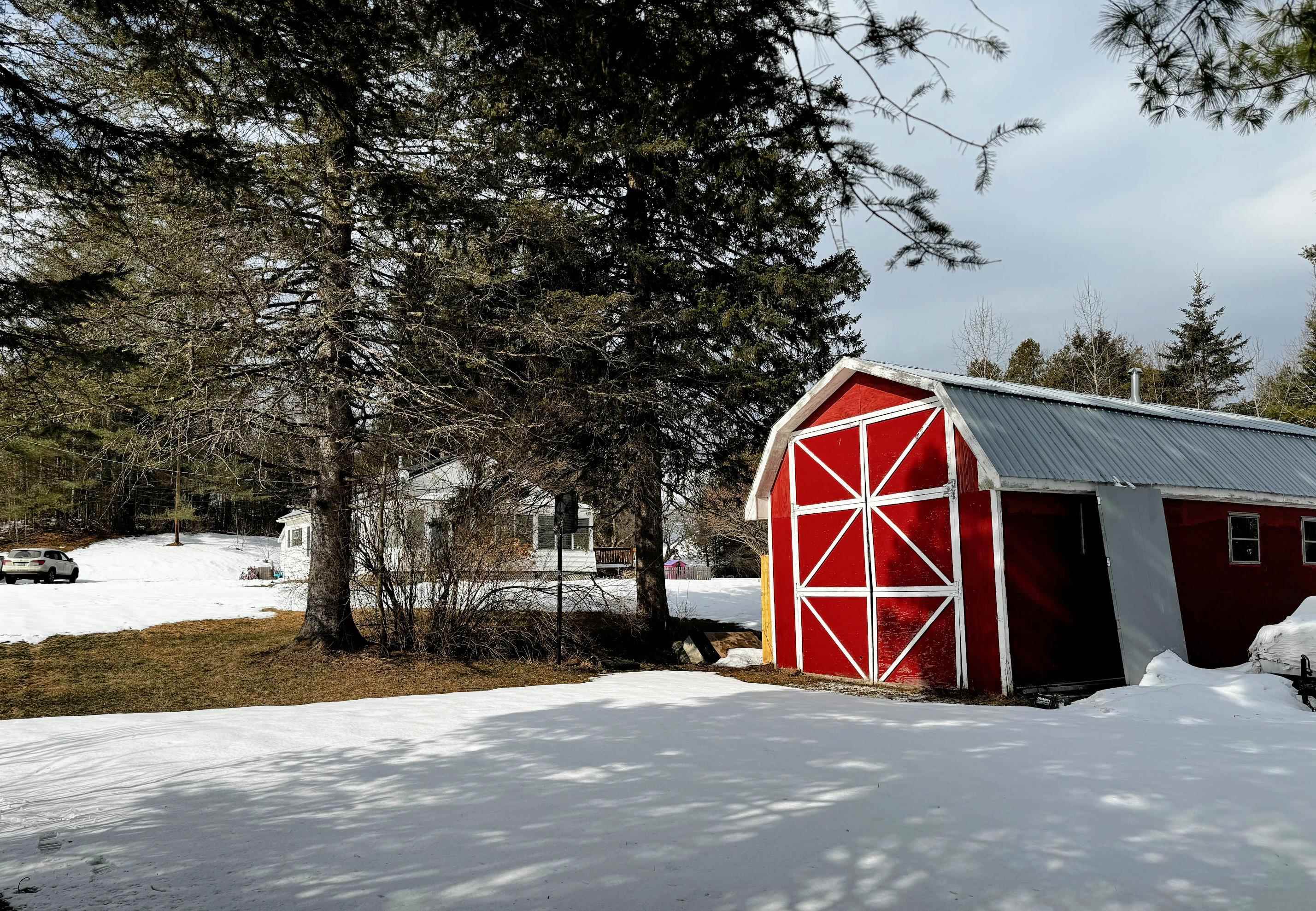 1291 Parker Road Danville, VT 05828 - Photo 20 of 34