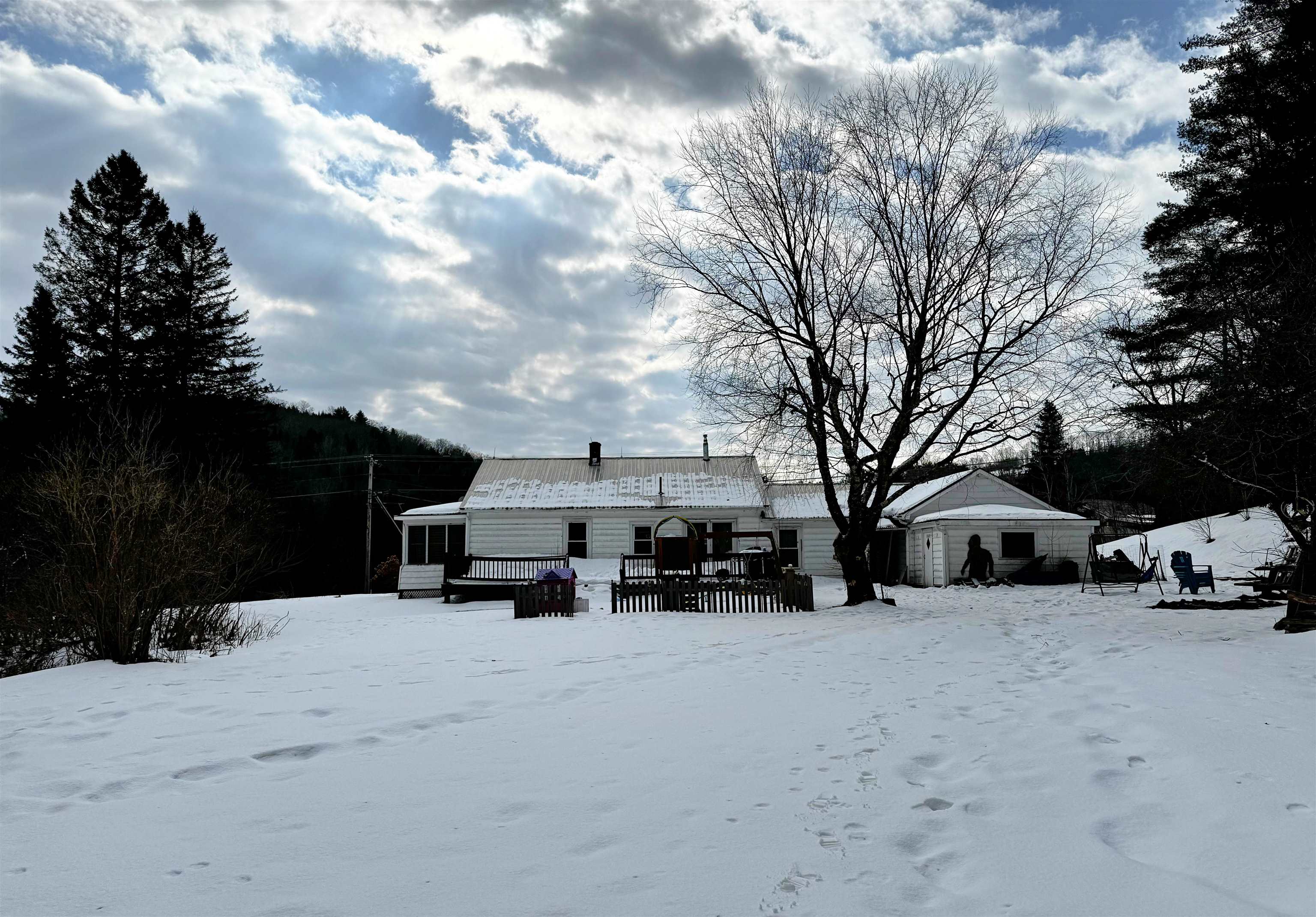 1291 Parker Road Danville, VT 05828 - Photo 23 of 34