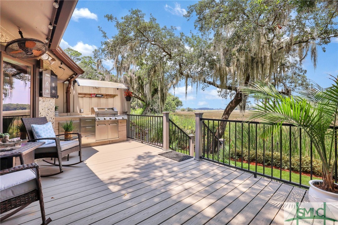 2 Shipwatch Road Savannah, GA 31410 - Photo 1 of 43