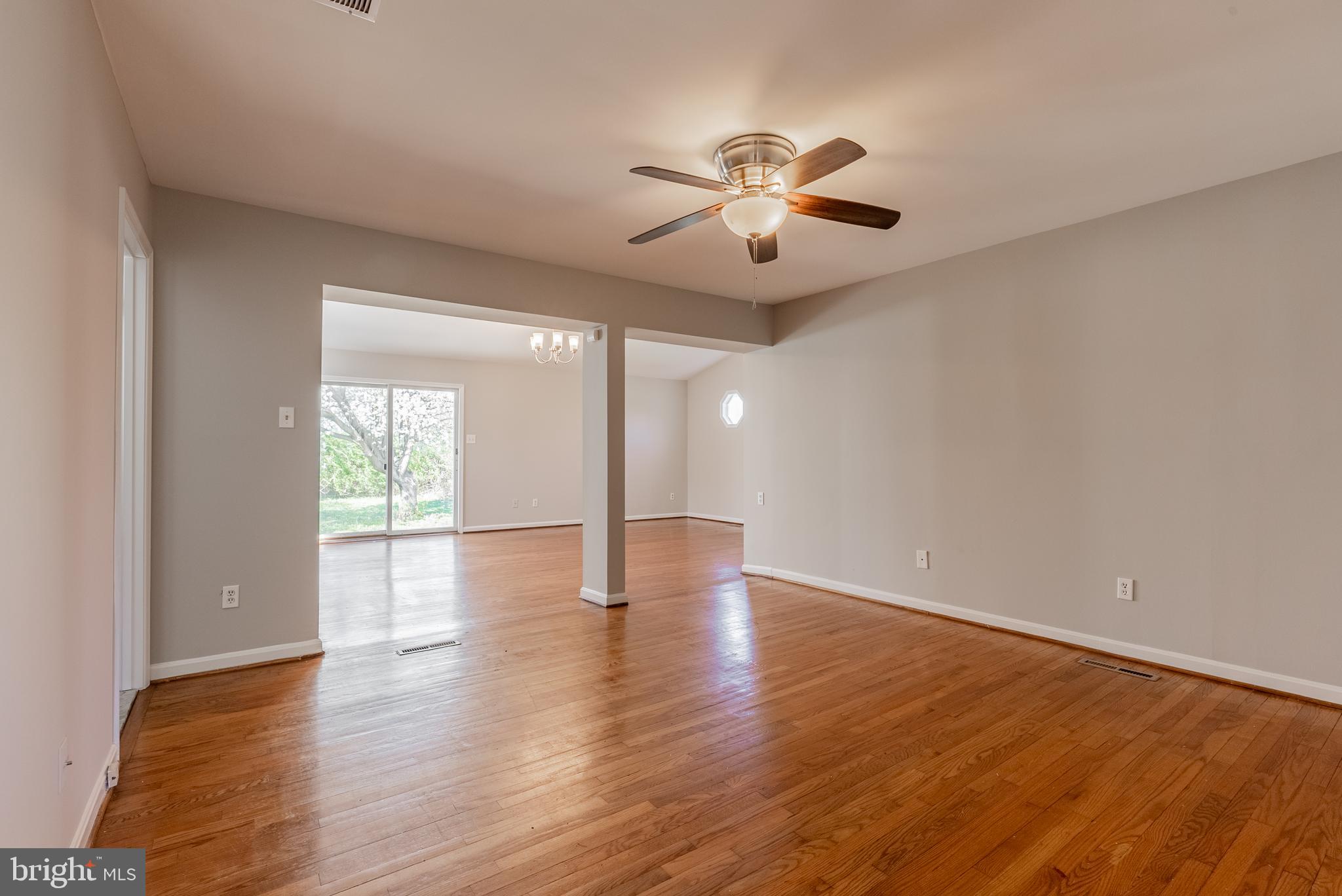 28405 Thompson Corner Road Mechanicsville, MD 20659 - Photo 15 of 29 Primary bedroom