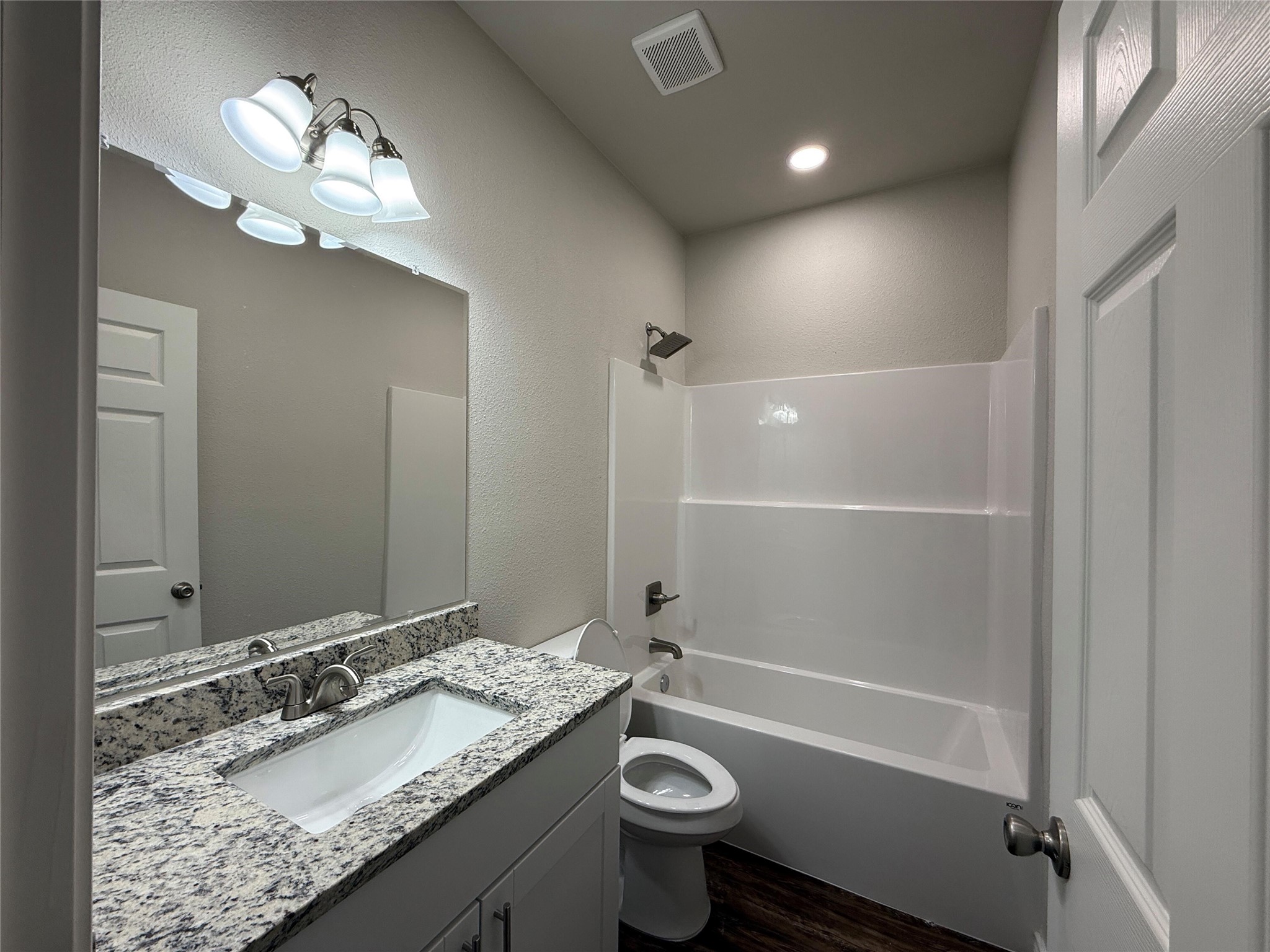 704 Walnut Street Longview, TX 75601 - Photo 4 of 14