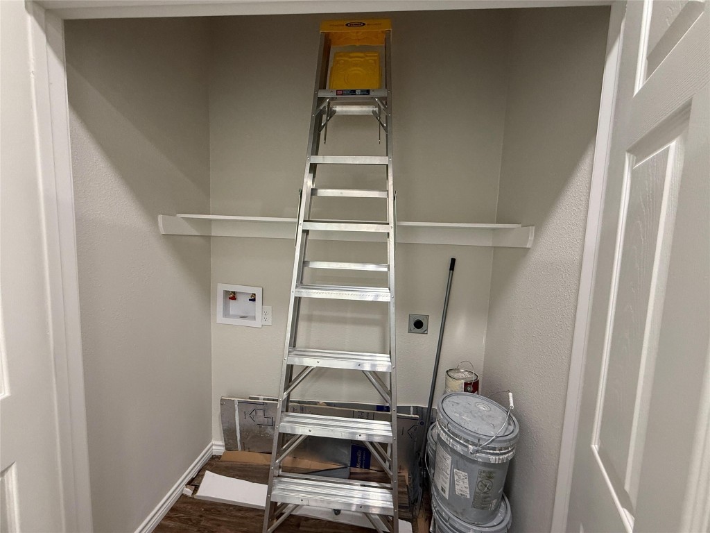 704 Walnut Street Longview, TX 75601 - Photo 5 of 14