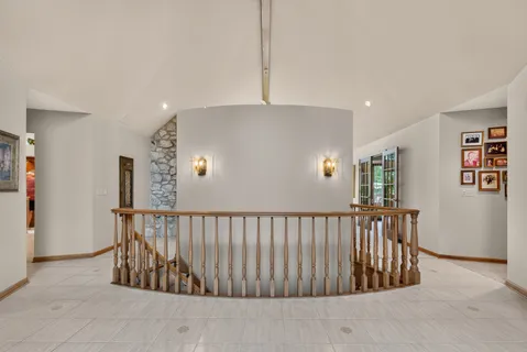 $1,250,000 | 2005 Selkirk Court, Inverness, IL 60010