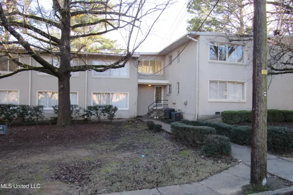 $905 | 1043 Carlisle Street, Unit B5, Jackson, MS 39202