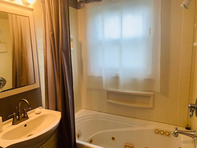 715 North 12th Street Rochelle, IL 61068 - Photo 13 of 20
