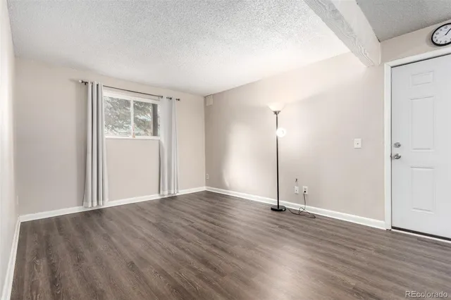 $1,675 | 16359 West 10th Avenue, Unit O, Golden, CO 80401